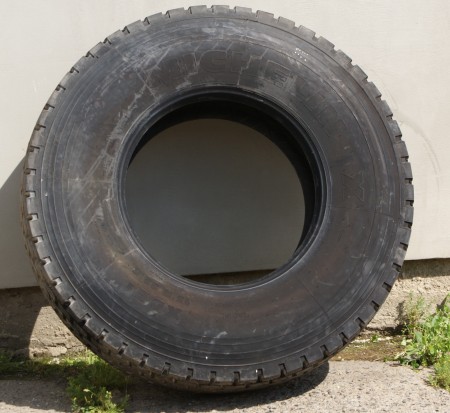 MICHELIN 13 R22,5