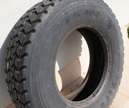 FIRESTONE FS400 295/80 R22,5 (protektor)